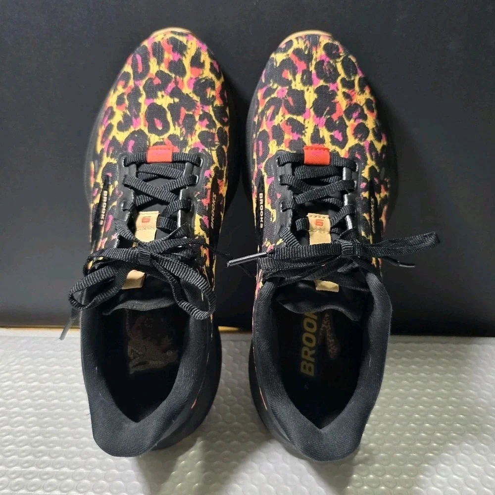 Brooks Womens Launch 9 Running Shoes 6.5 Leopard Print